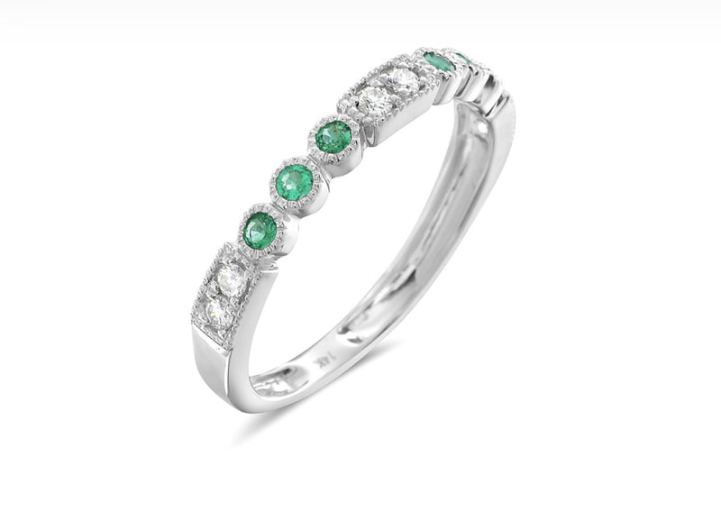 14 Karat White Gold Emerald Stackable Ring