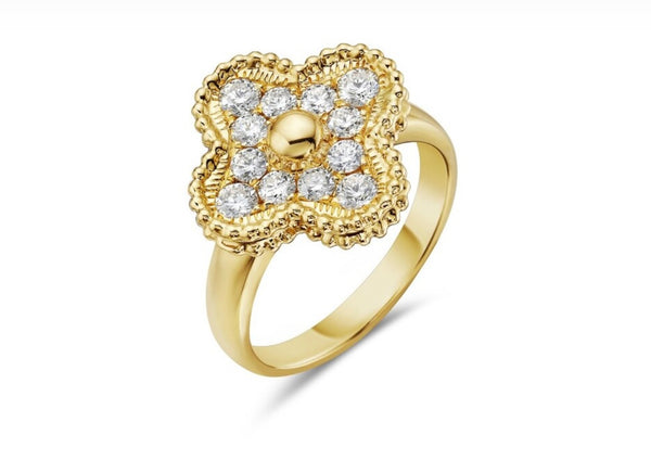 14 Karat Yellow Gold Diamond Fashion Ring