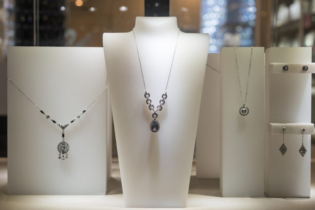 Philip Bortz Jewelers necklaces - Cincinnati fine jewelry.
