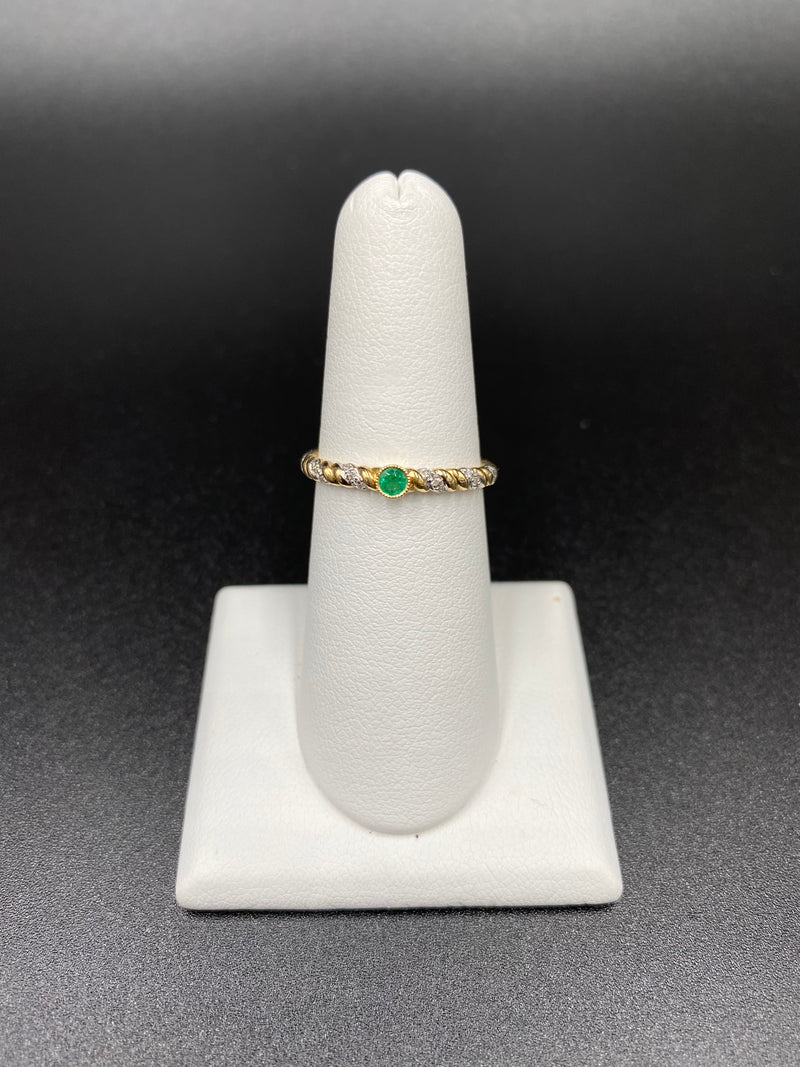 Emerald Stackable Ring with One Round Emerald in Bezel